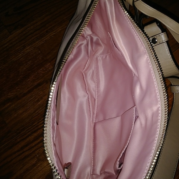 Coach Purse - Picture 3 of 3